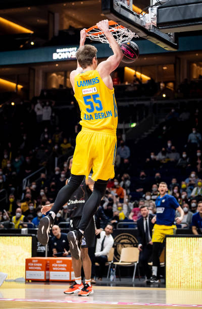 的赛场上 的赛场上